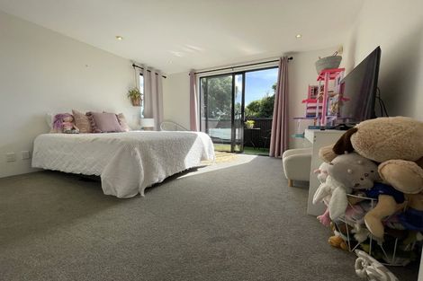 Photo of property in 14 Corriedale Place, Somerville, Auckland, 2014