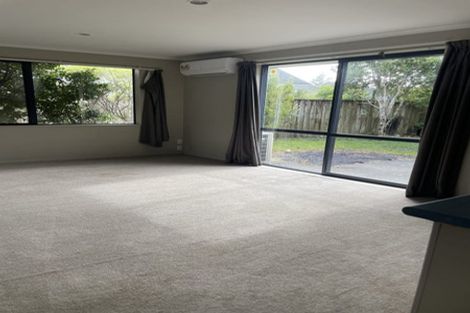 Photo of property in 15 Kanuka Way, Albany, Auckland, 0632
