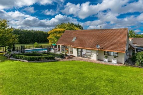 Photo of property in 31 Rangitopuni Road, Riverhead, 0793