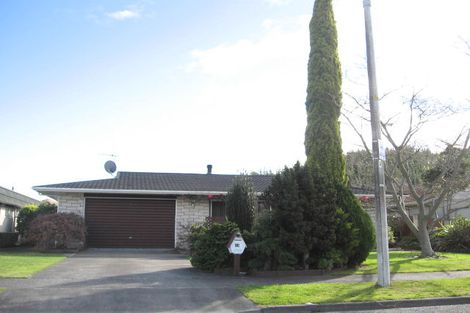 Photo of property in 12 D'arcy Place, Taradale, Napier, 4112