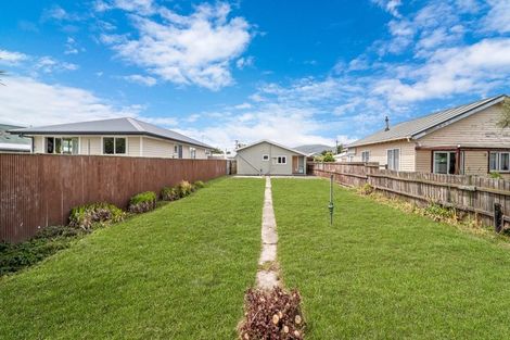 Photo of property in 15 Hargood Street, Woolston, Christchurch, 8062