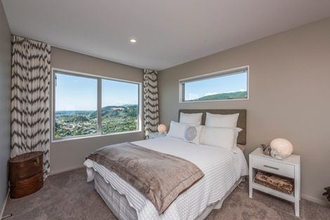 Photo of property in 79 Panorama Drive, Paraparaumu, 5032