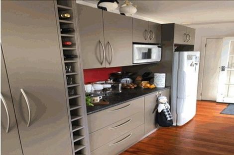 Photo of property in 43 Wharf Road, Te Atatu Peninsula, Auckland, 0610