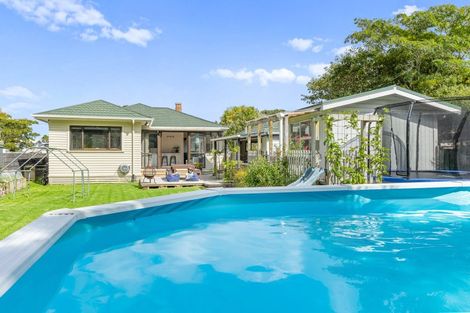 Photo of property in 123 Govett Avenue, Frankleigh Park, New Plymouth, 4310