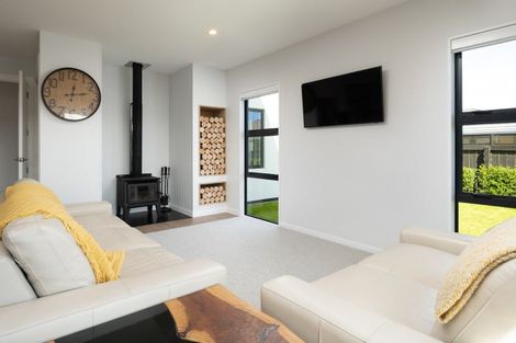 Photo of property in 30 Whareatea Road, Redwoodtown, Blenheim, 7201