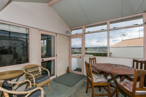 Photo of property in 11/180 Charles Street, Westshore, Napier, 4110