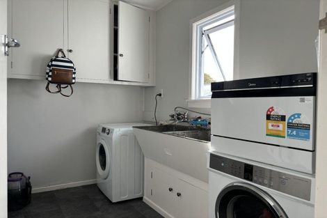 Photo of property in 268 Frankley Road, Ferndale, New Plymouth, 4310