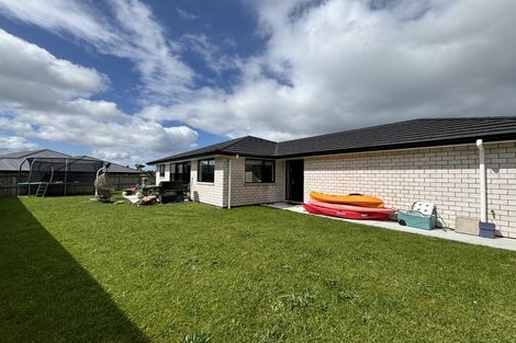 Photo of property in 5 Kapiakauri Road, One Tree Point, 0118