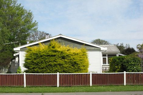 Photo of property in 77 West Belt, Rangiora, 7400
