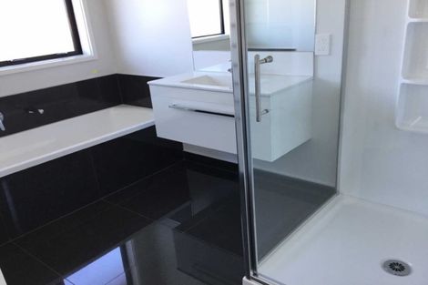 Photo of property in 31 Dunkeld Drive, Papamoa, 3118