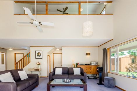 Photo of property in 9 Compass Court, Paraparaumu, 5032