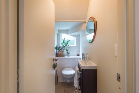 Photo of property in 6a Sarsfield Street, Herne Bay, Auckland, 1011