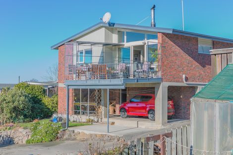 Photo of property in 215 Douglas Street, Highfield, Timaru, 7910