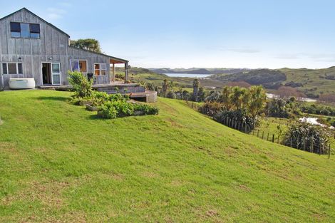 Photo of property in 32 Waterview Crescent, Kaiwaka, 0573