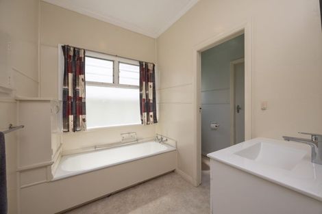 Photo of property in 14 Joseph Street, West End, Palmerston North, 4412