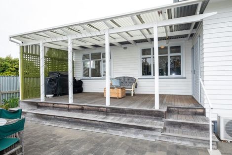 Photo of property in 7 Mill Road, Clive, 4102