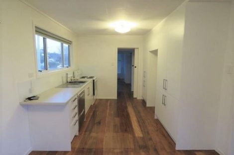 Photo of property in 129 Pendarves Street, New Plymouth, 4312