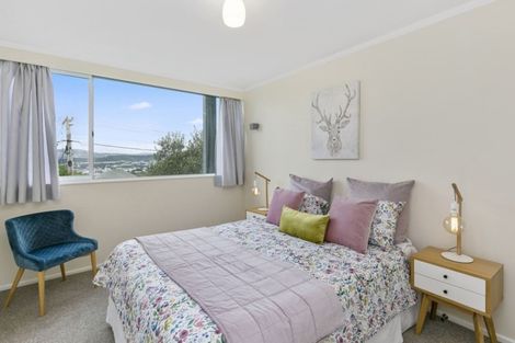 Photo of property in 92 Seatoun Heights Road, Seatoun, Wellington, 6022