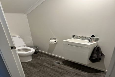 Photo of property in 8/18 Hunter Street, Hamilton Lake, Hamilton, 3204