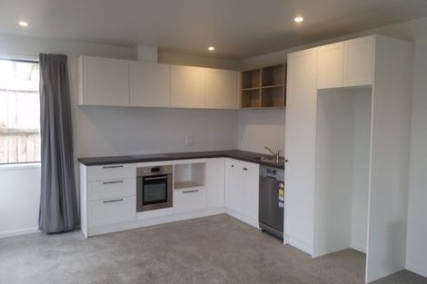 Photo of property in 12 Roto View, One Tree Point, 0118