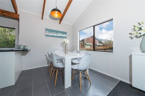 Photo of property in 6/390 West Coast Road, Glen Eden, Auckland, 0602