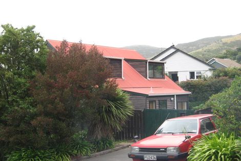 Photo of property in 3-5 College Road, Lyttelton, 8082