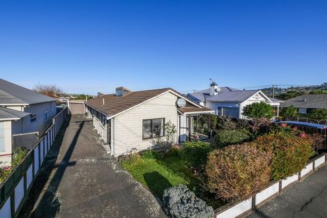 Photo of property in 33a Hargest Crescent, Saint Kilda, Dunedin, 9012