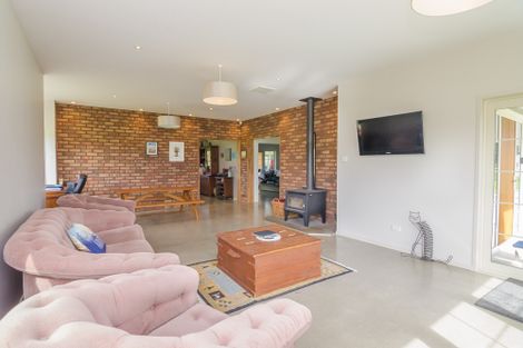 Photo of property in 104c Mannings Road, Carrington, Carterton, 5791