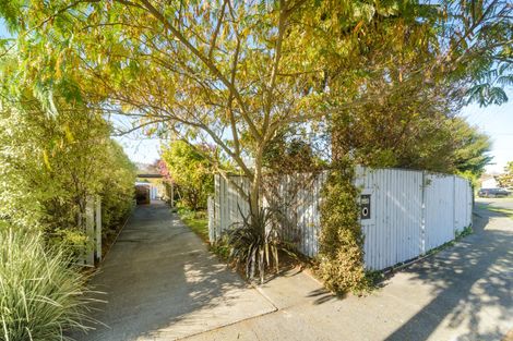 Photo of property in 11 Sinclair Avenue, Highbury, Palmerston North, 4412
