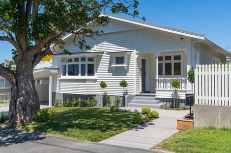 Photo of property in 11 Empire Road, Devonport, Auckland, 0624