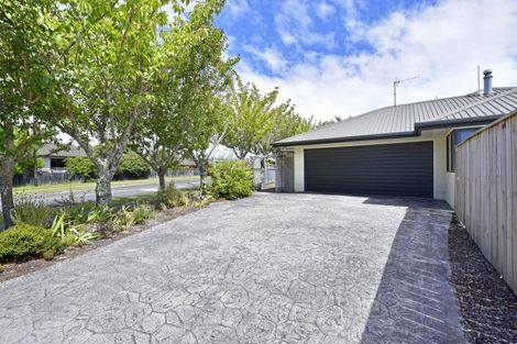 Photo of property in 21 Malthouse Crescent, Brightwater, 7022
