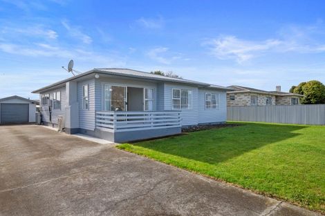 Photo of property in 27 Cargill Street, Levin, 5510