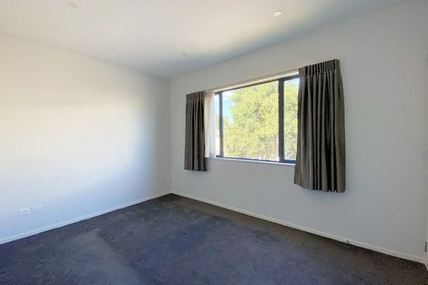 Photo of property in 28 Rakich Place, Henderson, Auckland, 0612