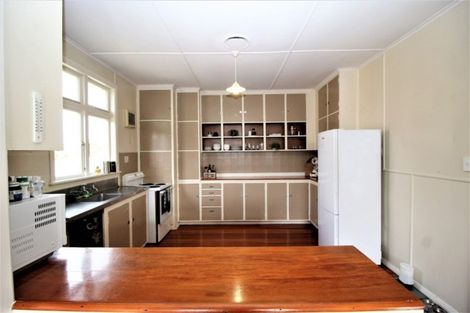 Photo of property in 14 Atkinson Street, Woodville, 4920