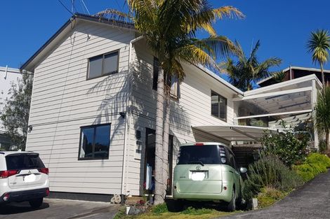 Photo of property in 1/690 Beach Road, Browns Bay, Auckland, 0630