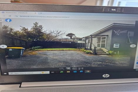 Photo of property in 5 Clayburn Road, Glen Eden, Auckland, 0602