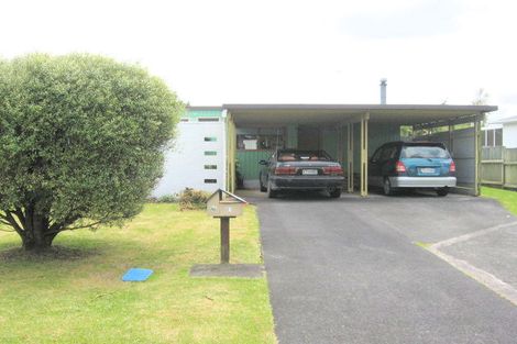 Photo of property in 23 Tatariki Street, Rosehill, Papakura, 2113