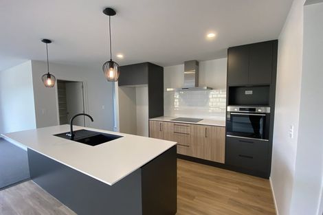 Photo of property in 36 Eileen Way, Rolleston, 7615