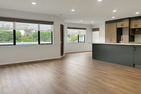 Photo of property in 121 Queens Road, Waikanae Beach, Waikanae, 5036