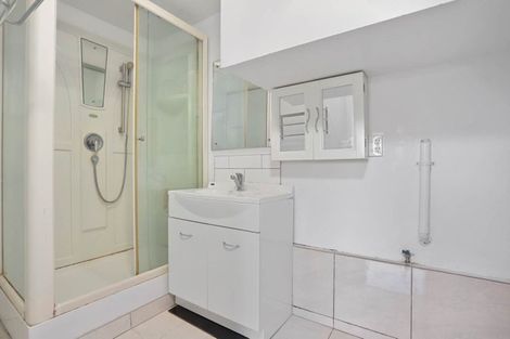 Photo of property in 25 Keegan Drive, Massey, Auckland, 0614