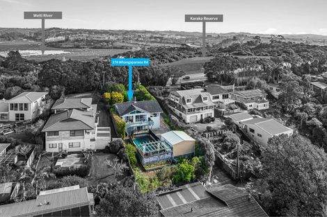 Photo of property in 278 Whangaparaoa Road, Red Beach, 0932