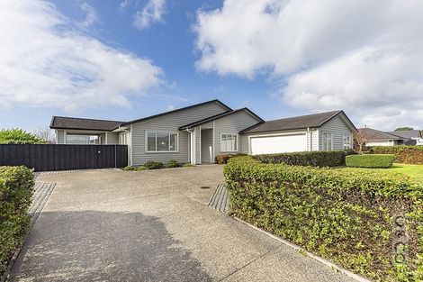 Photo of property in 15 Turpin Road, Riverhead, 0820