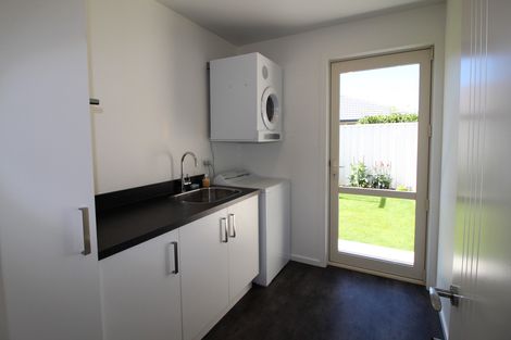 Photo of property in 17 Orchard Drive, Alexandra, 9320