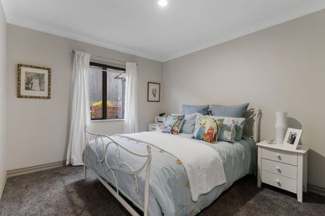 Photo of property in 53 Chesterfield Way, Orewa, 0931