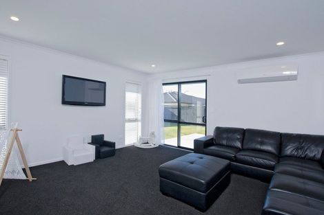 Photo of property in 39 Rainey Crescent, Papamoa Beach, Papamoa, 3118
