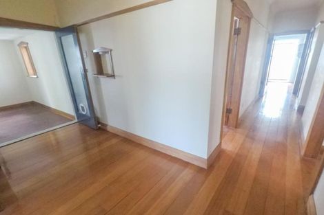 Photo of property in 14 Wright Street, Mount Cook, Wellington, 6021