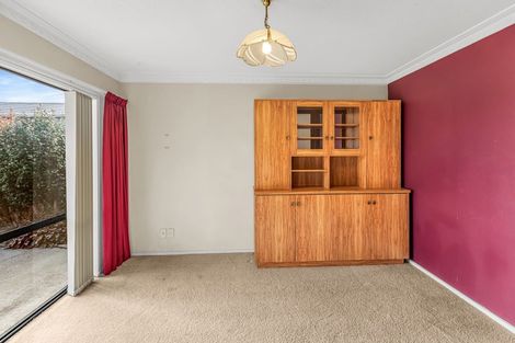 Photo of property in 14 Merlin Place, Gore, 9710