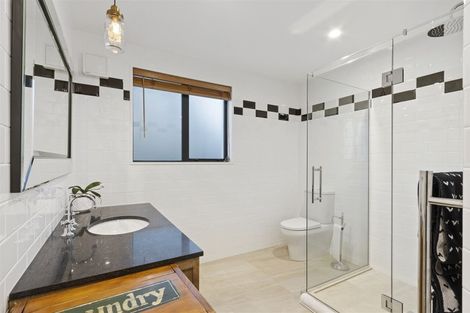 Photo of property in 39 Overdale Drive, Cashmere, Christchurch, 8022