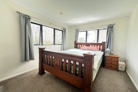 Photo of property in 47b Rangeview Road, Sunnyvale, Auckland, 0612