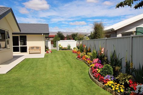 Photo of property in 17 Orchard Drive, Alexandra, 9320